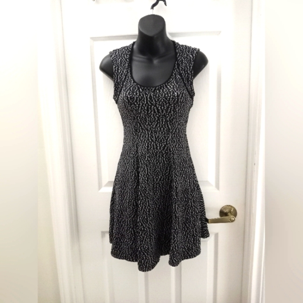 Silence + Noise Black and White Patterned Dress